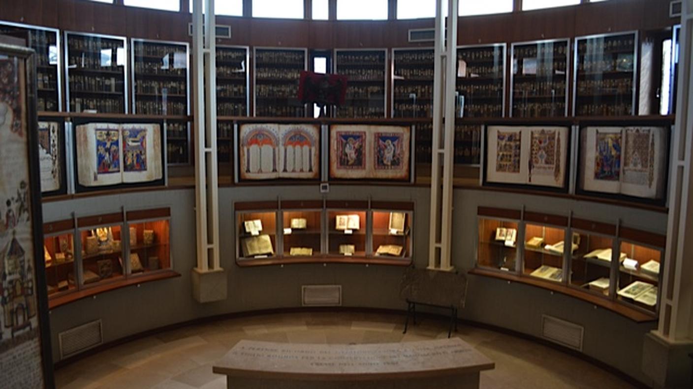 La celebre biblioteca Ispenian