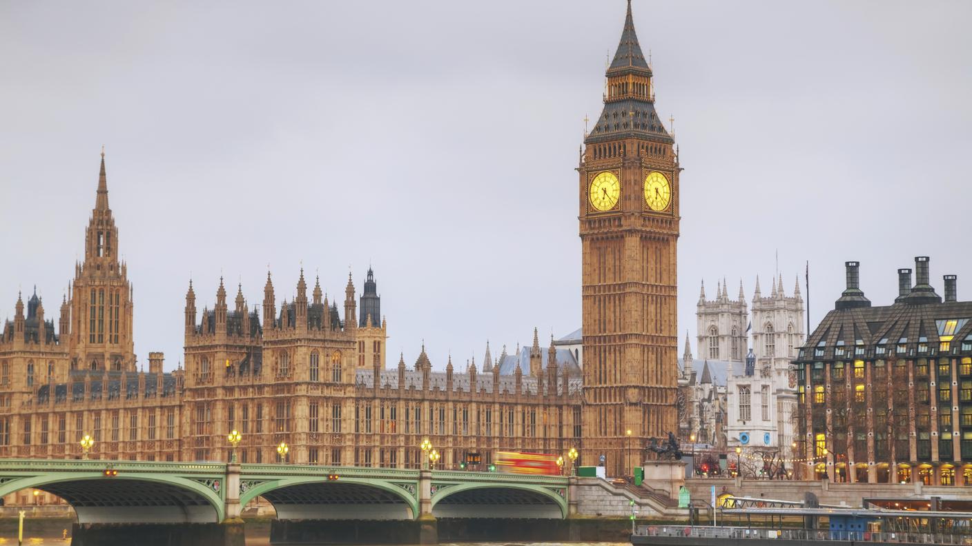 iStock_City di Westminster, Città, Meta turistica, Palazzo Reale, Fiume Tamigi