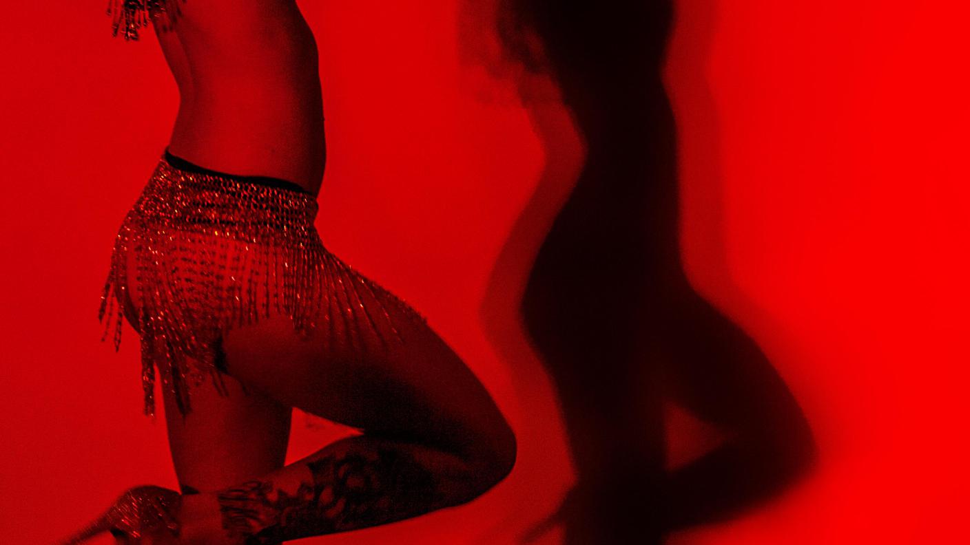 Dana Tramp delle Poison Ladies al concorso di Burlesque in versione Cleopatra