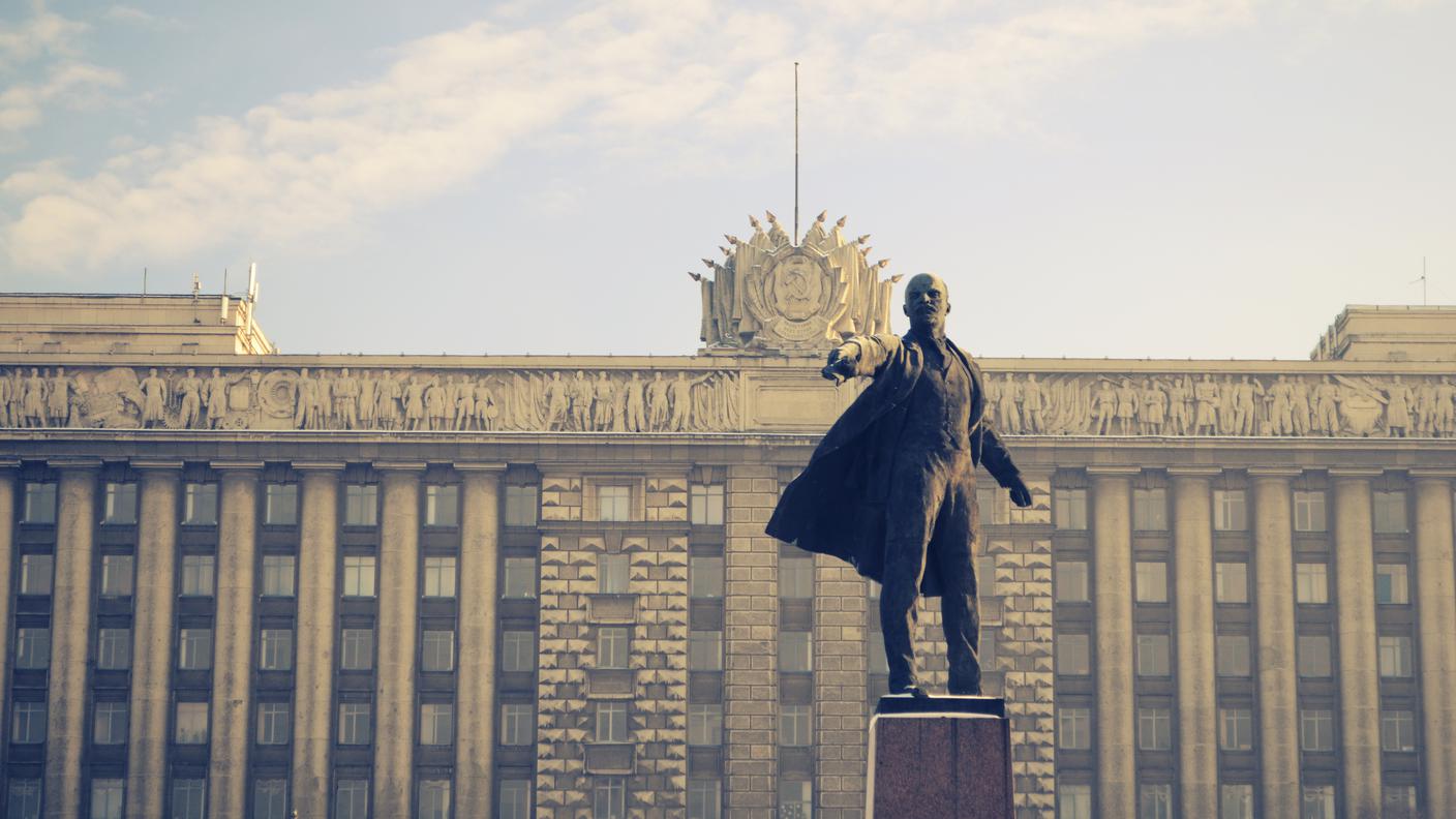 Statua di Lenin a San Pietroburgo