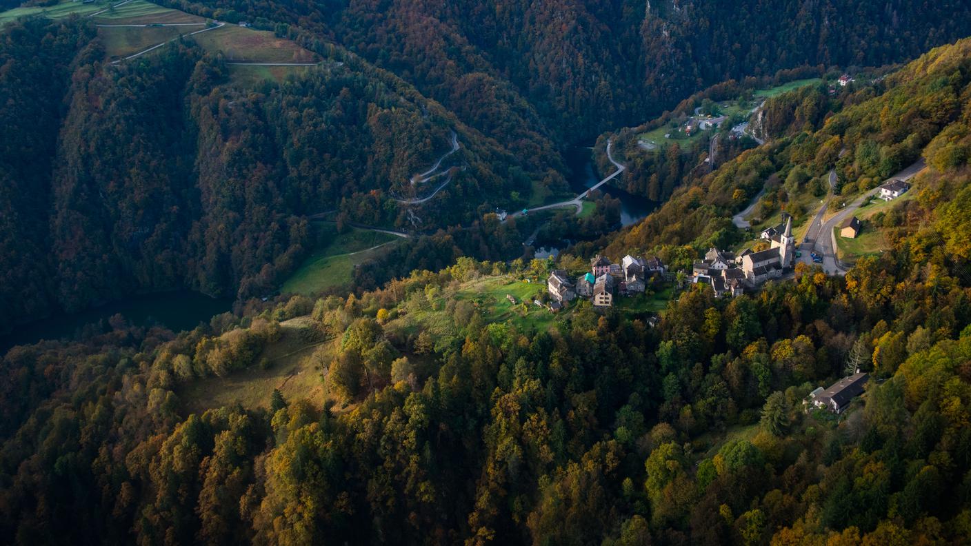 Veduta aerea delle Centovalli