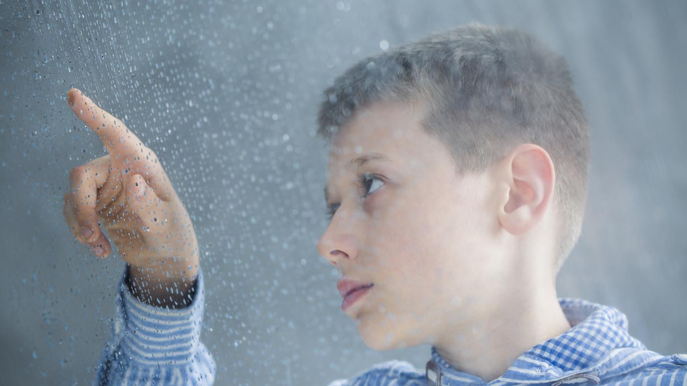 iStock-Goccia di pioggia, Polonia, Autismo, Bambino, Bambini maschi