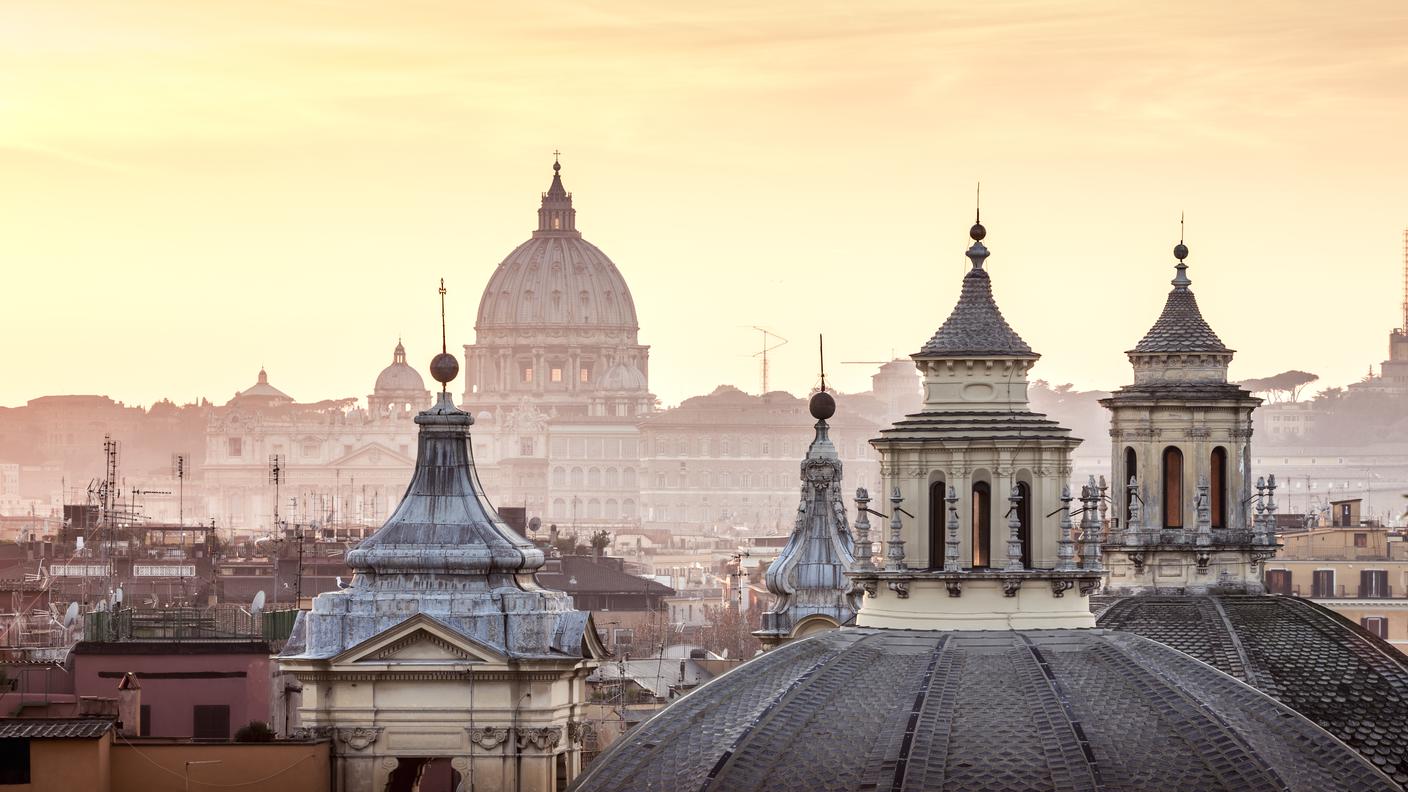 Roma è il cadavere di una nonna