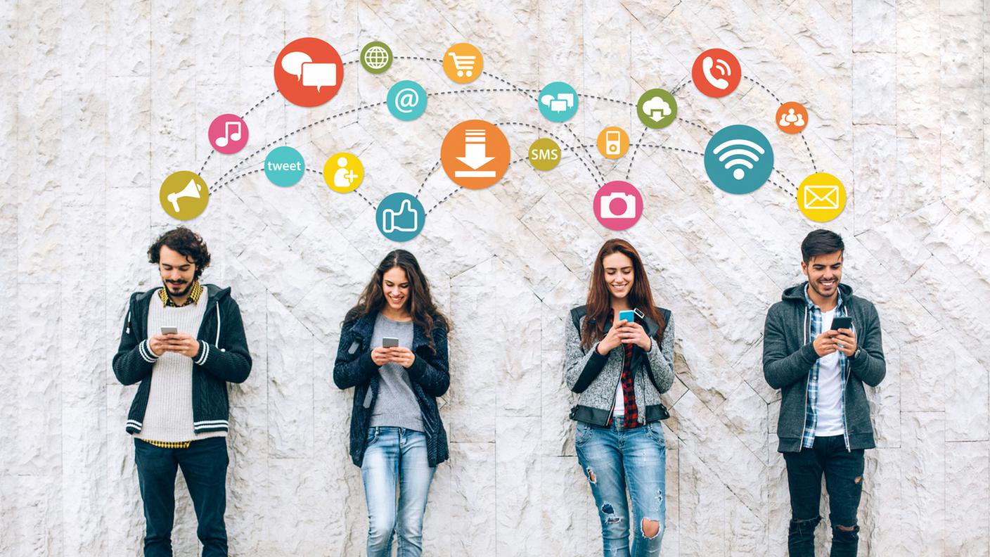 social, internet, twitter, twitt, facebook, giovani