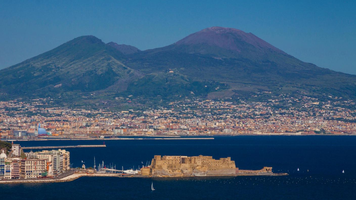 iStock_Vesuvio_Napoli_vulcano.jpg