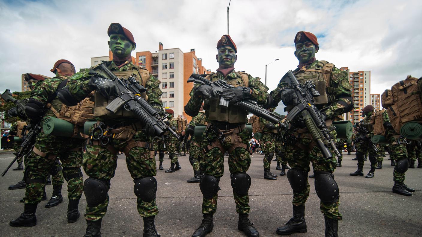 soldati colombiani