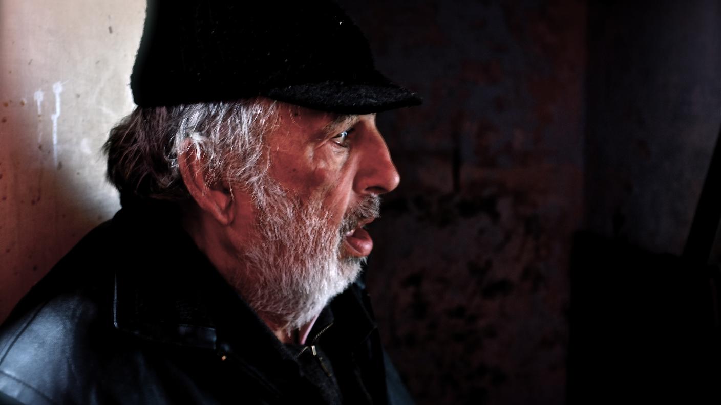 Stefan Nicolae, 64 anni, vende immondizia a 10 centesimi al chilo ((foto Enrico Bianda - © RSI))