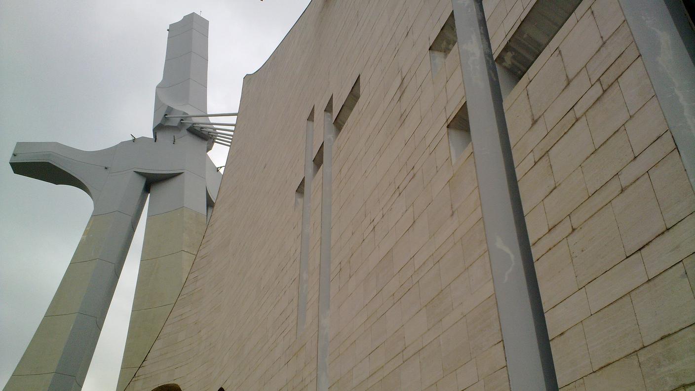 Abidjan: cattedrale (di Gigi Donelli)