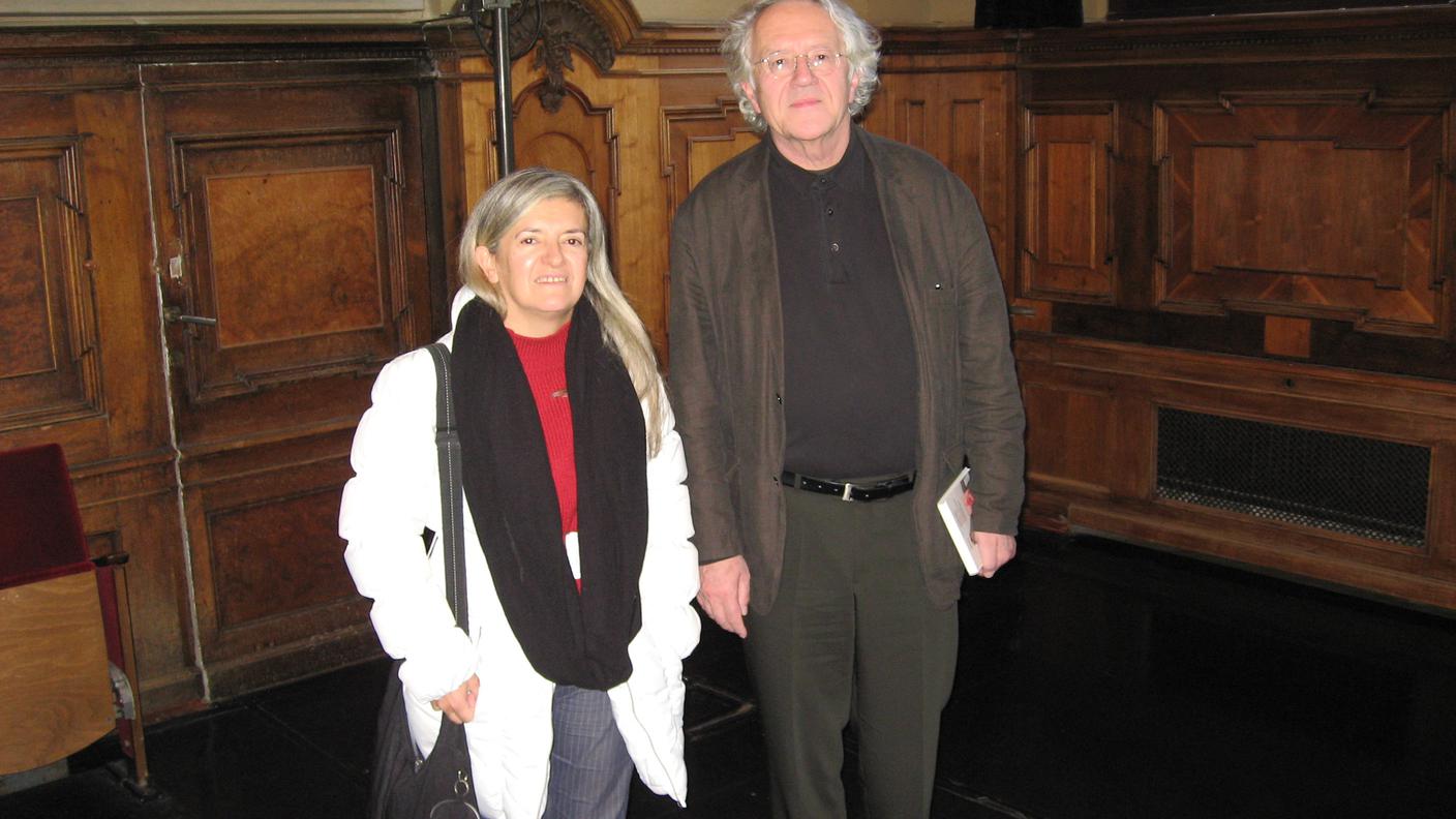 Hermann Beil nel Teatro del Berliner Ensemble con Sabrina Faller (© RSI - Sabrina Faller)