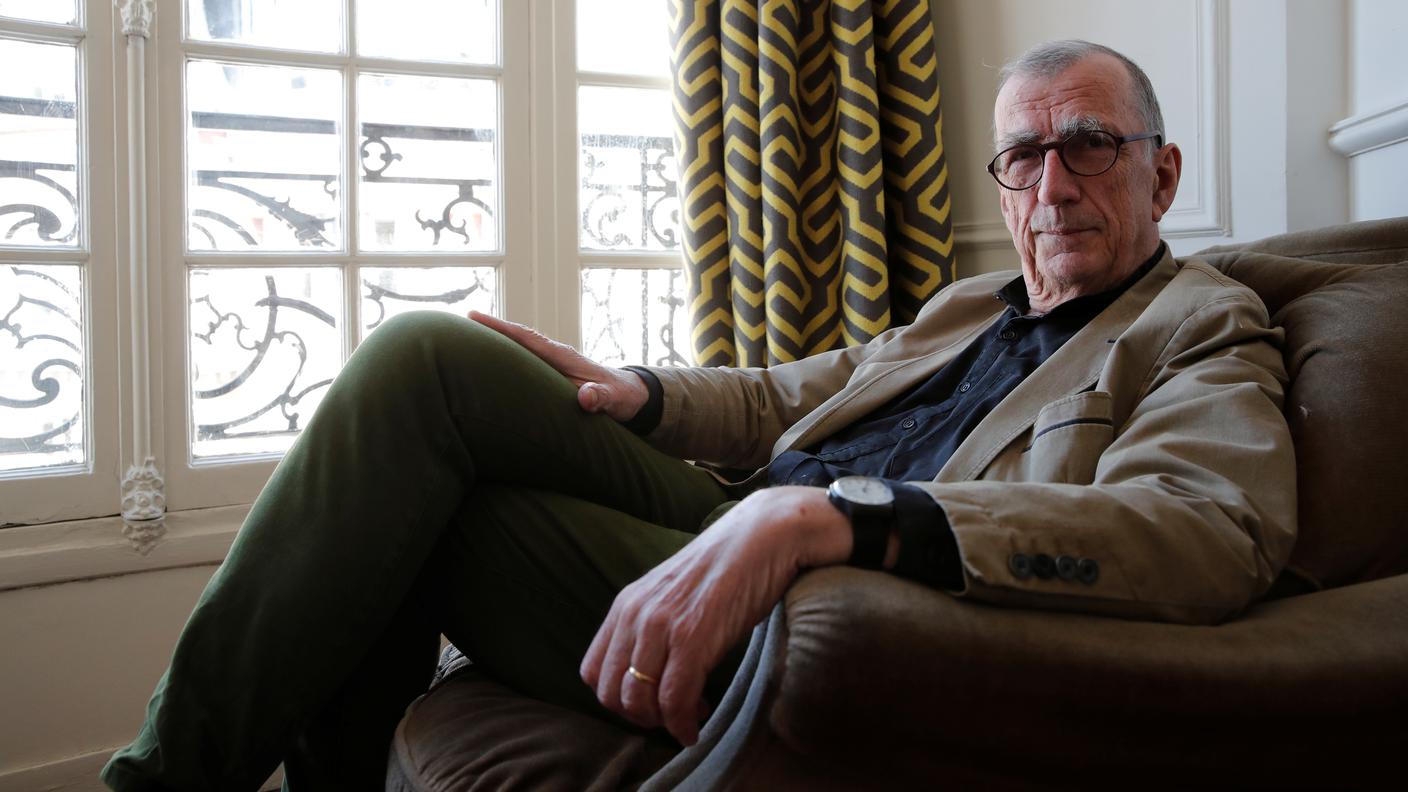 Bruno Latour nella sua casa a Parigi