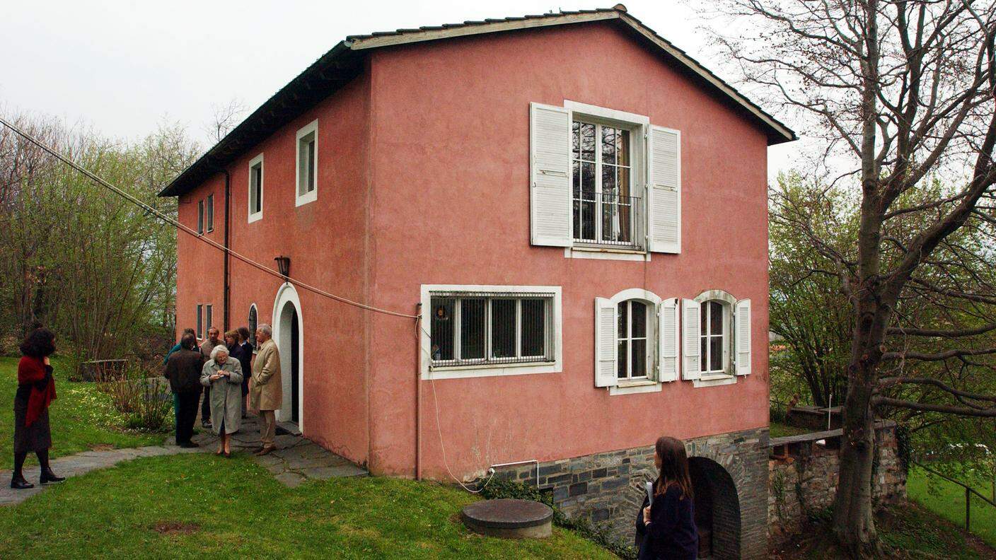 TiPress_foto veduta esterna, (esterno, esterni) della casa Paltrovà destinata ad accogliere artisti.jpg