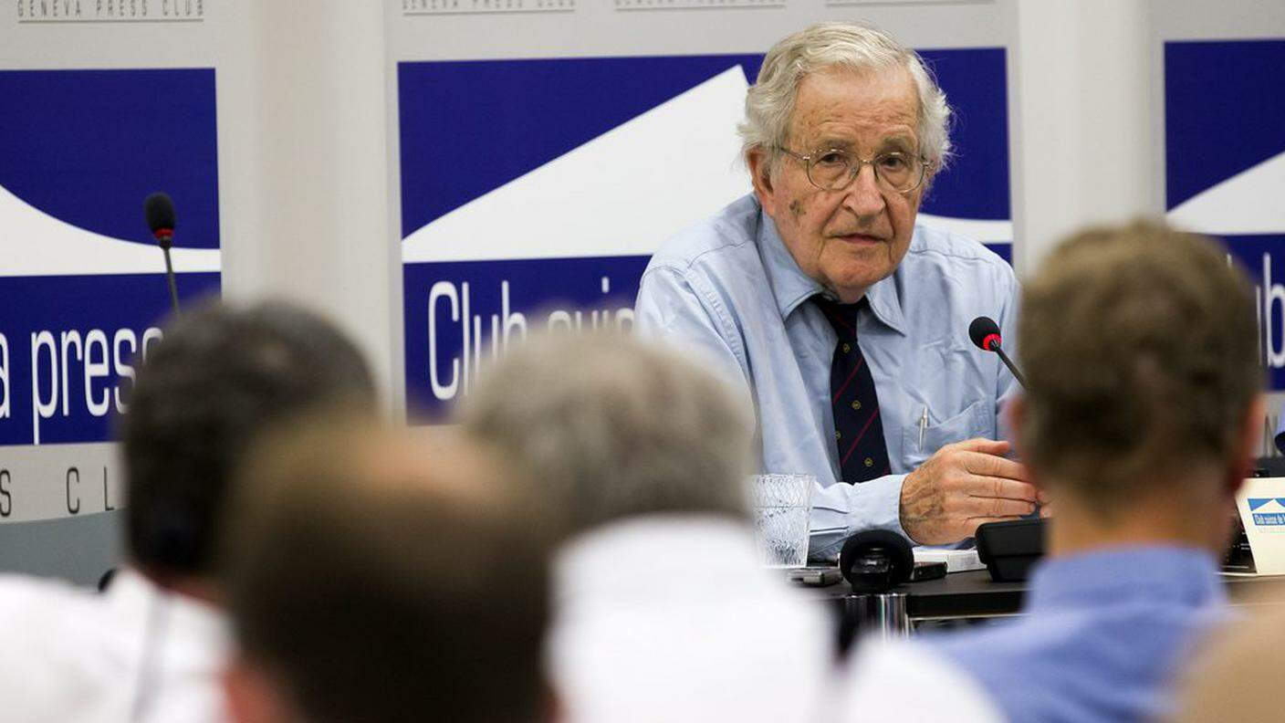 Ky_Noam Chomsky.JPG