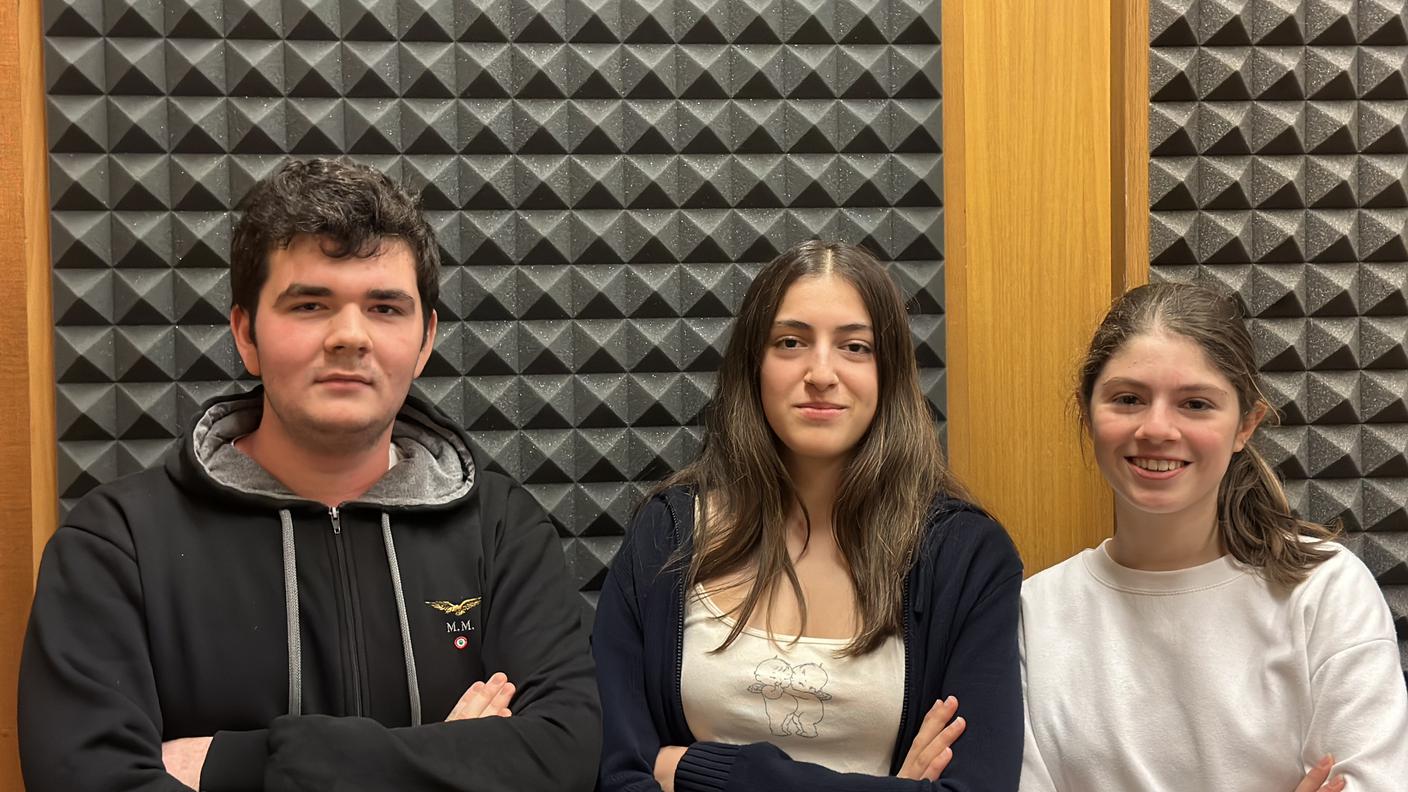 Gruppo E - Claudia, Matilde, Matteo e Svetlana