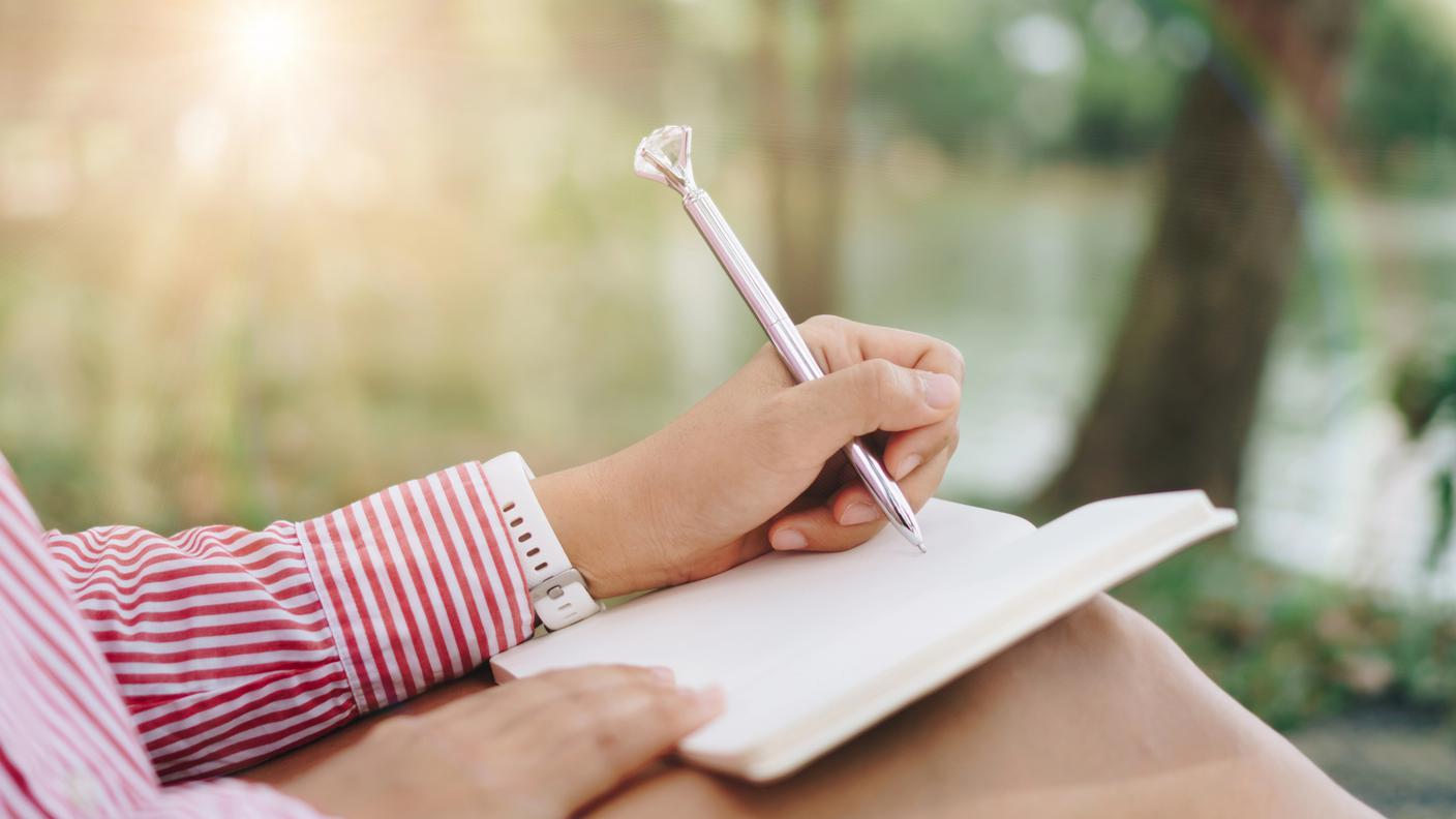 Woman hand writing