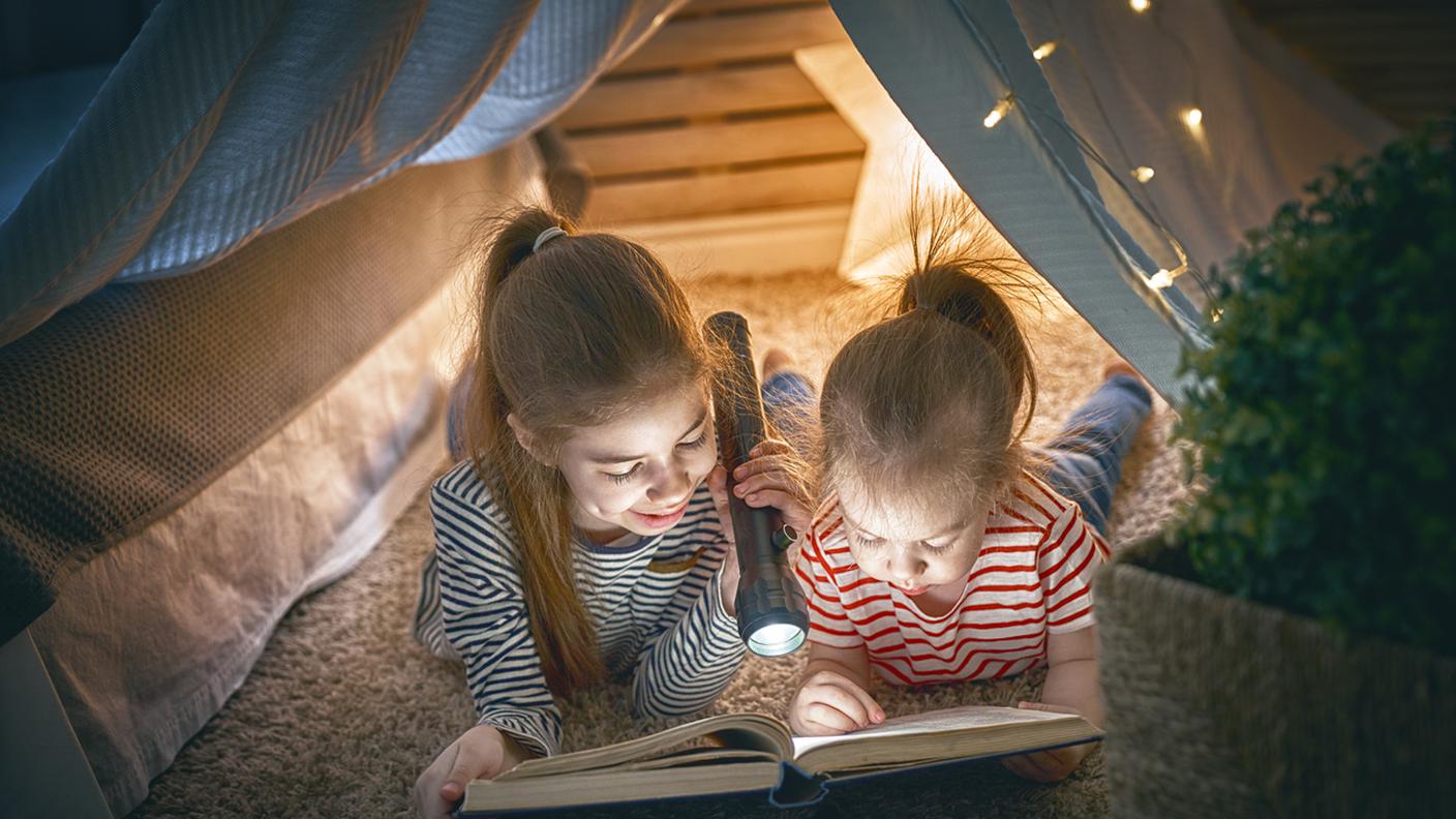 Bambini che leggono, libri per bambini