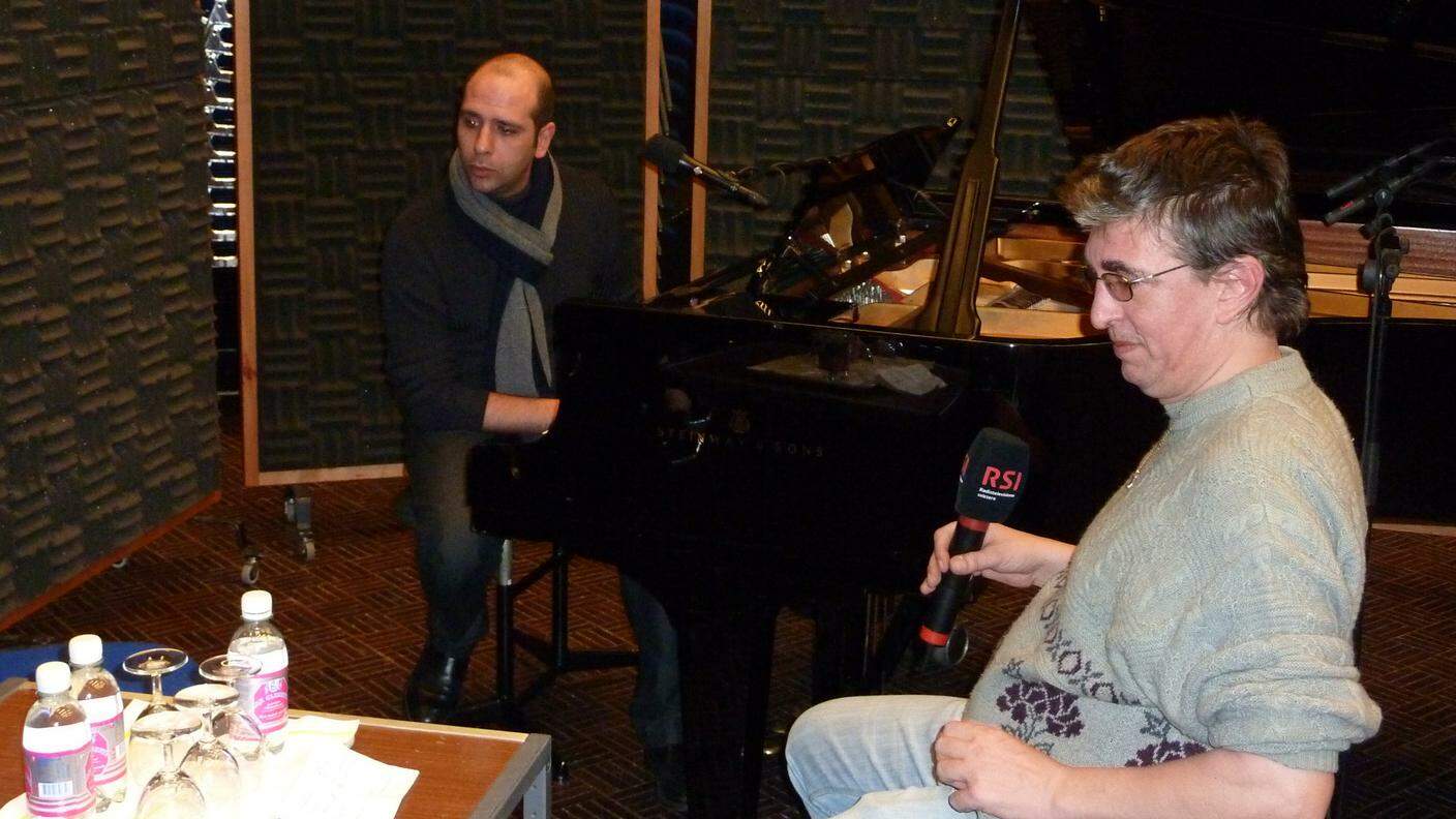 Nella foto Checco Zalone e Sergio Albertoni nello Studio 2