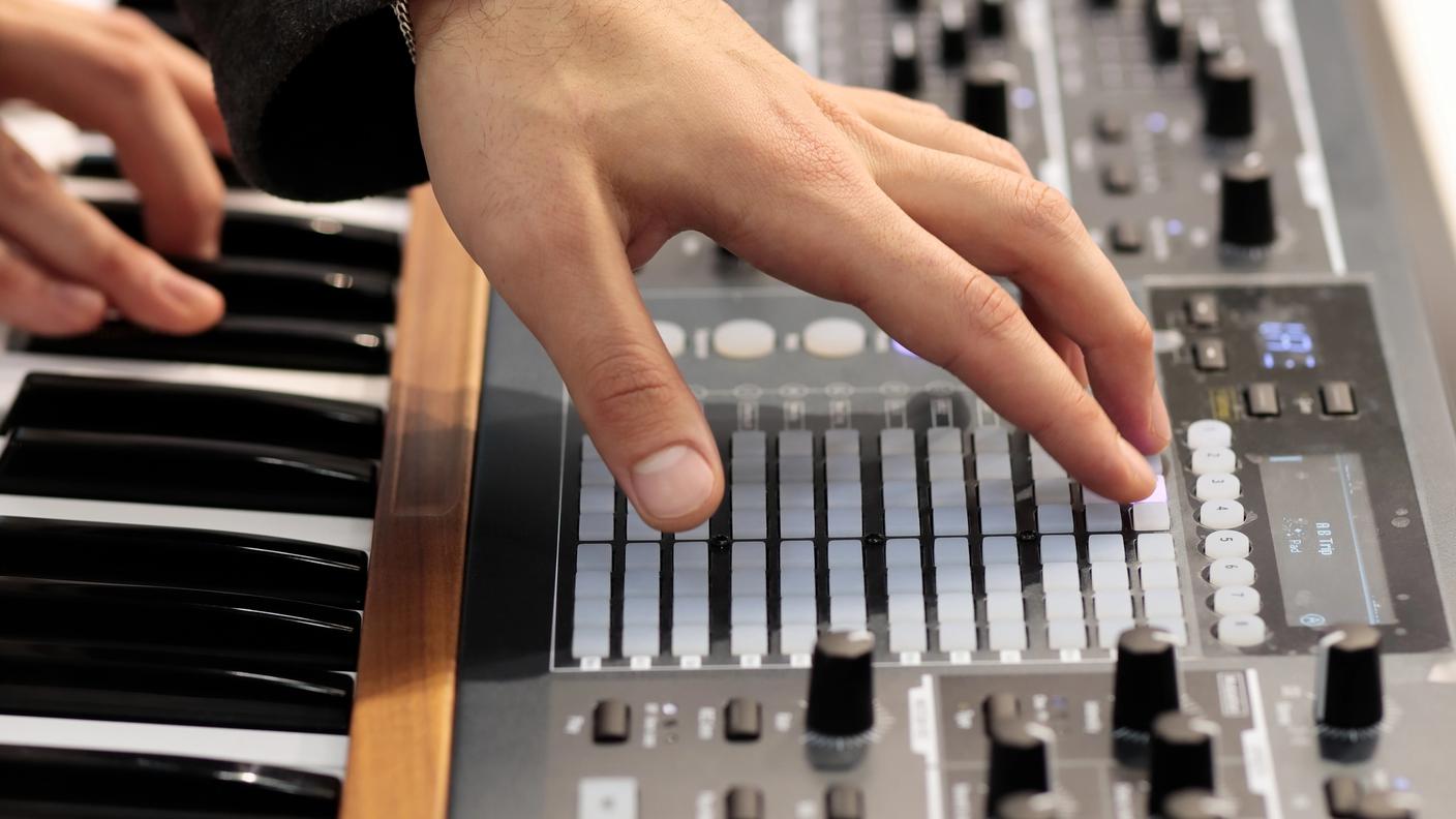 sintetizzatore polifonico