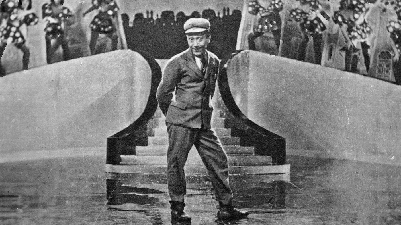 Erminio Macario