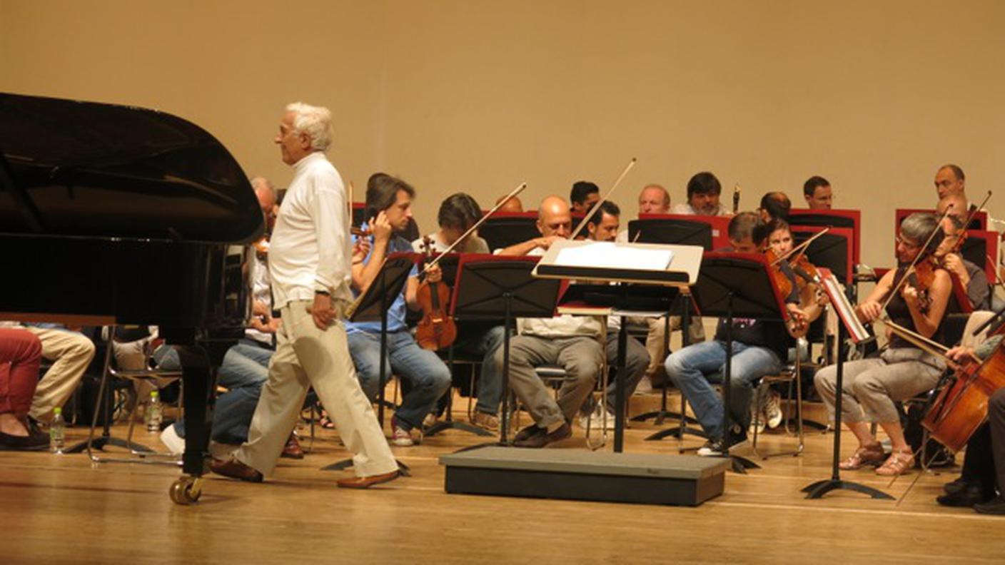 Il maestro Aschkenazy prova con l'OSI.