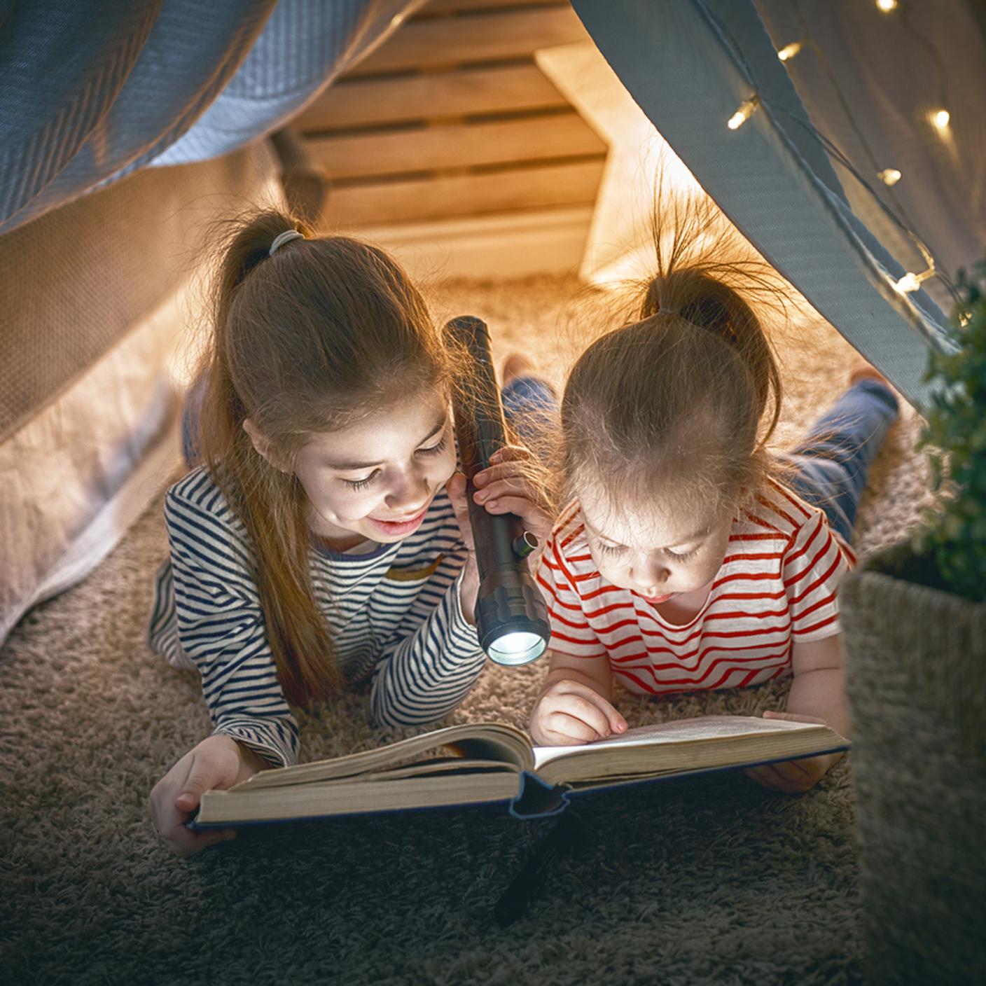 Bambini che leggono, libri per bambini