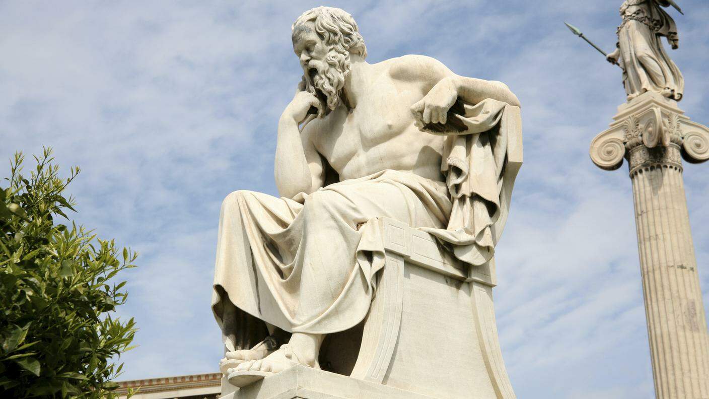iStock_Socrate - Filosofo, Statua, Grecia - Nazione, Filosofo, Stile greco classico