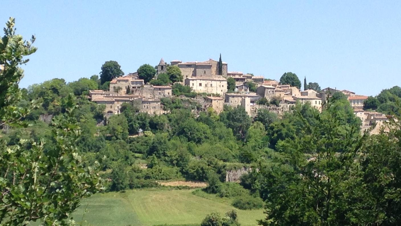 Autichamp, nella Drome,a sud di Valence.JPG