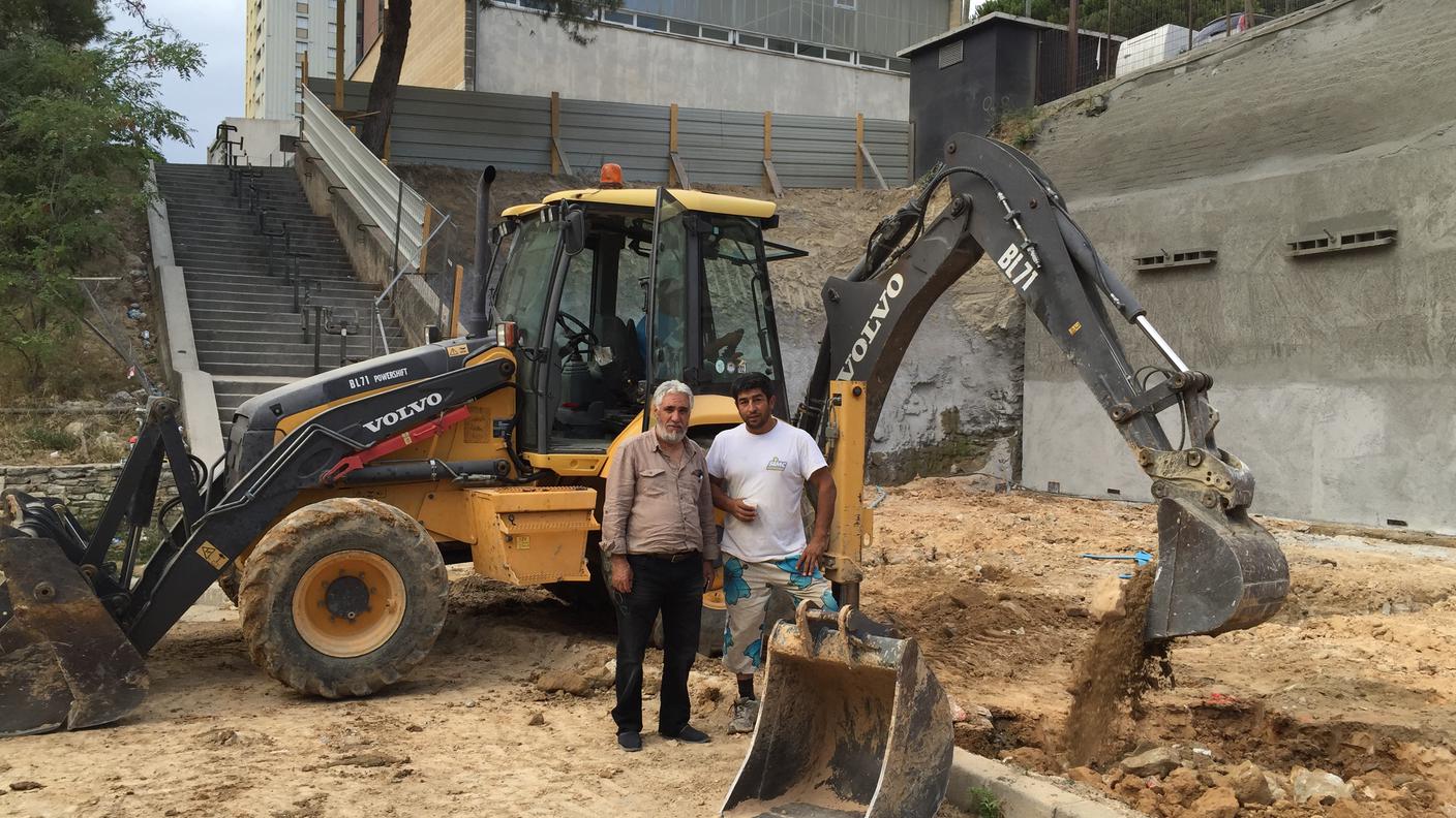 Omar Messihk sul cantiere della futura Moschea