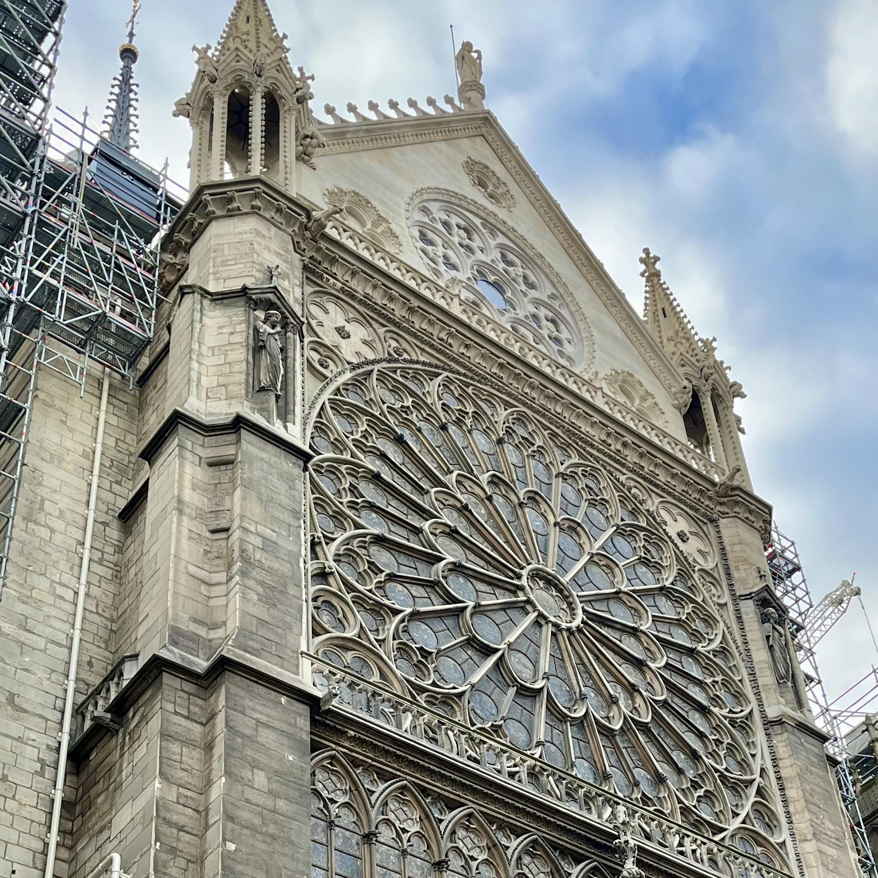 Notre-Dame episode artwork