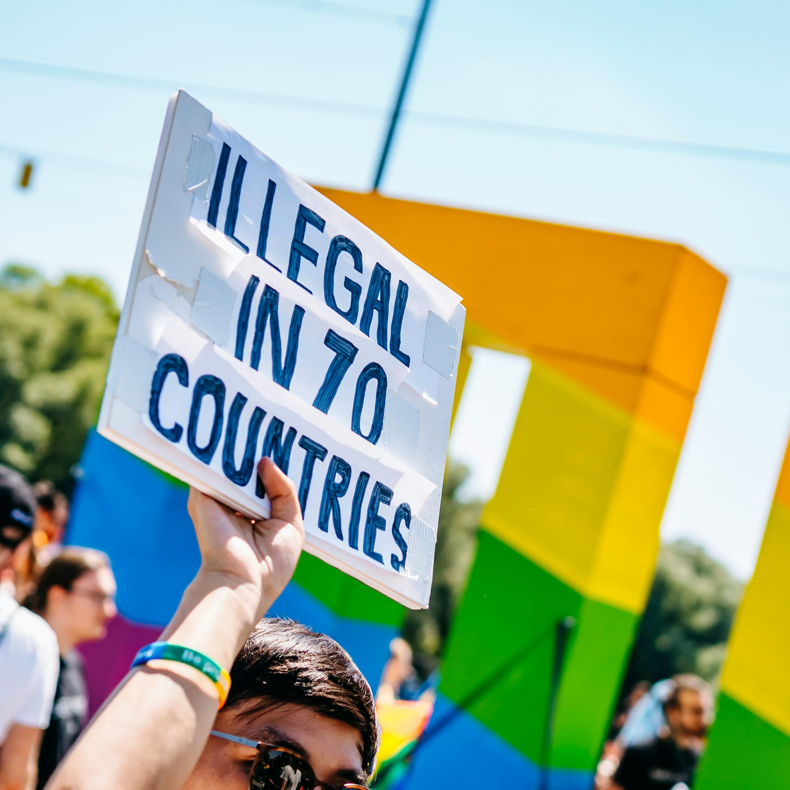 A Lugano una Veglia ecumenica contro le discriminazioni sessuali e di genere episode artwork
