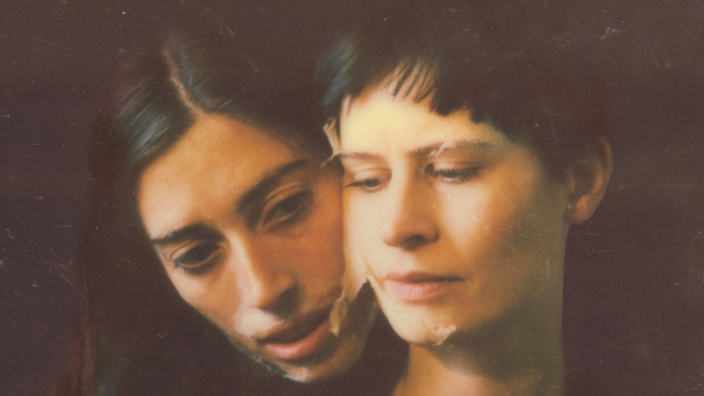 Jenny Hval - Untamed Region" (estratto copertina)