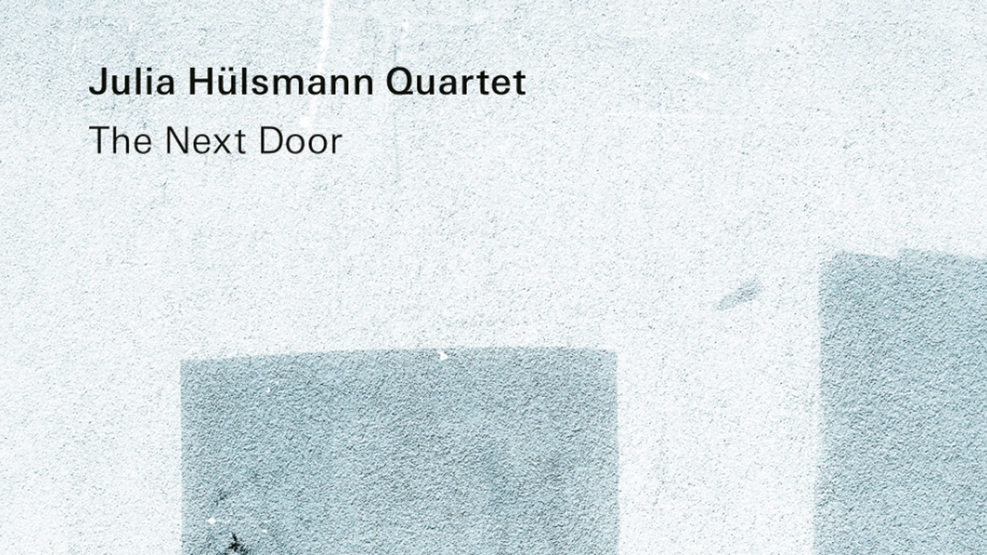 “Sometimes It Snows In April” di Julia Hülsmann Quartet, ECM (dettaglio di copertina)