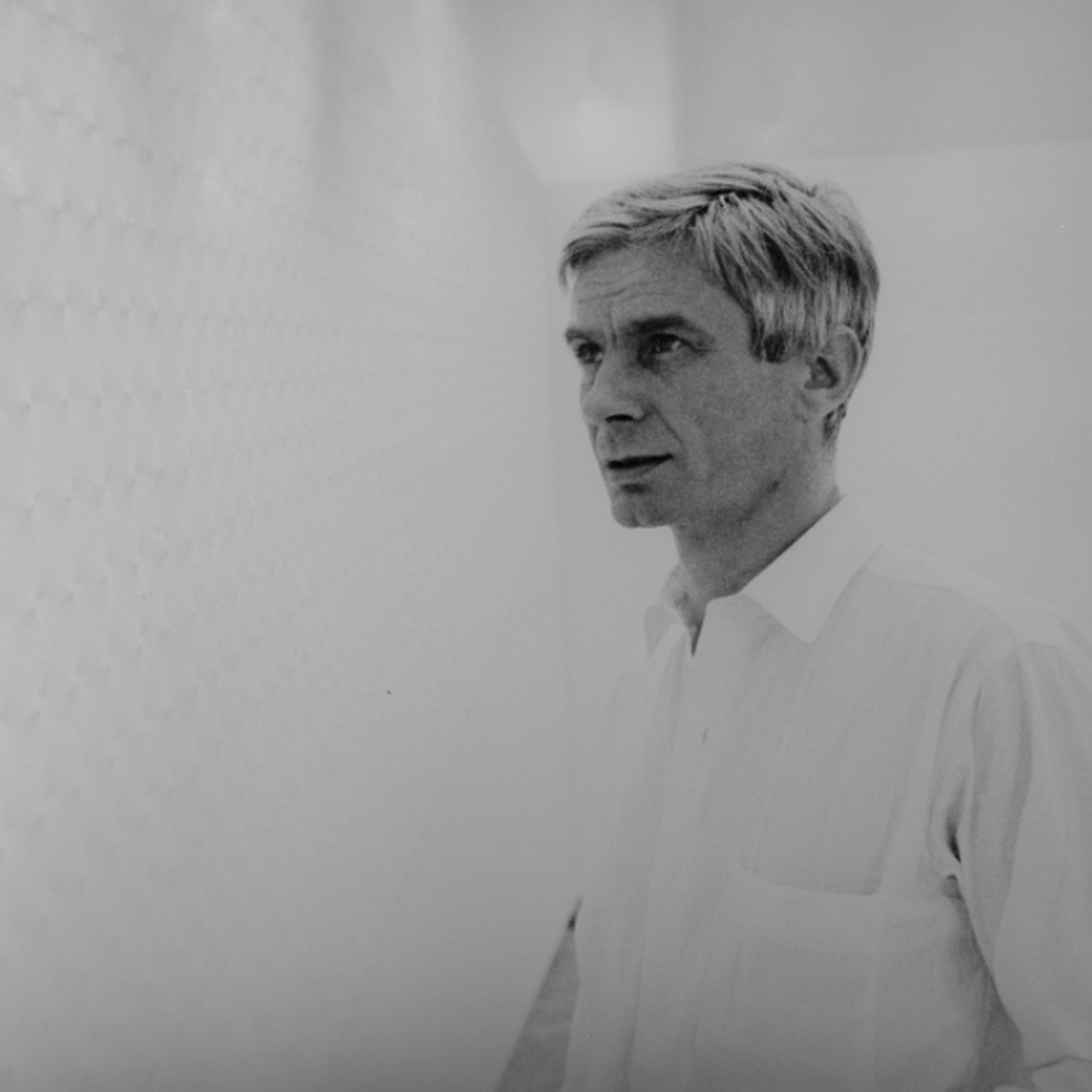 Enrico Castellani episode artwork