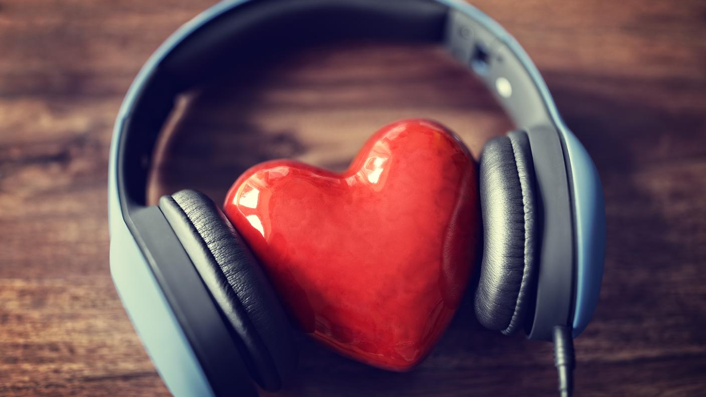 iStock-Musica, Ascoltare, Simbolo di cuore, Amore, Lettore MP3