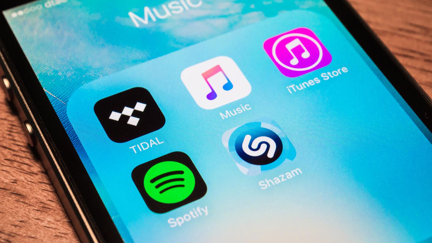 iStock-Spotify, Musica, Scaricare dall'internet, Applicazione mobile, Telefono