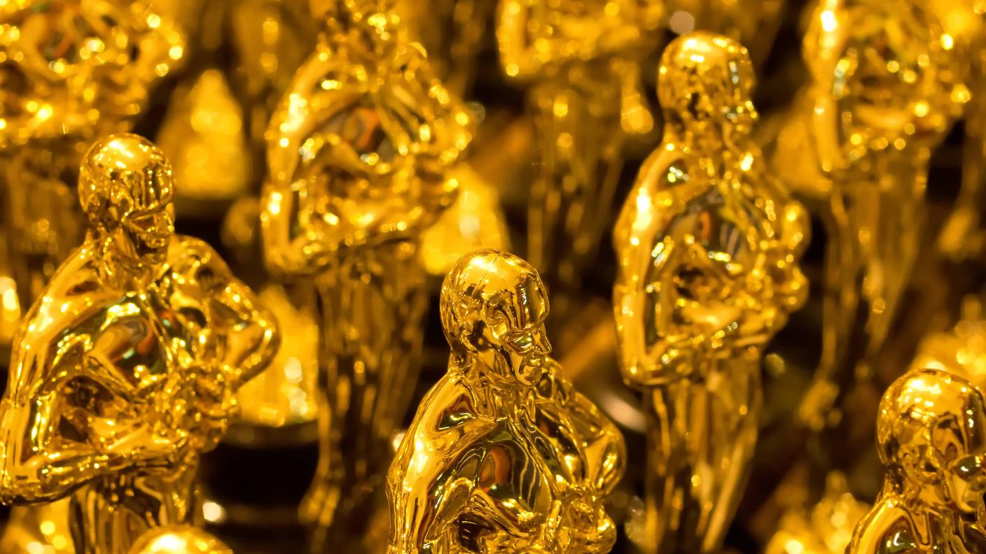 Oscar statuette