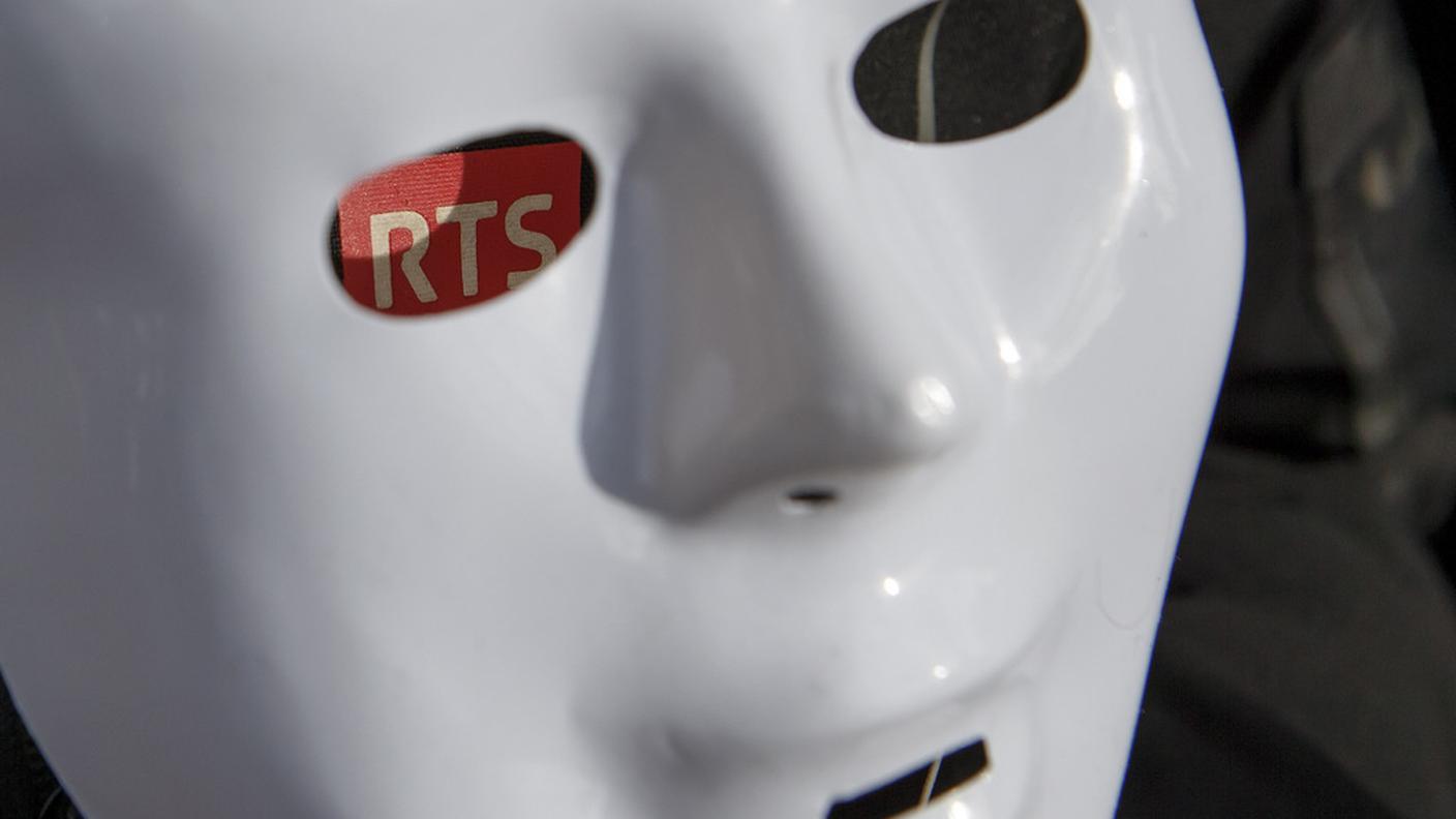 Mass media RTS maschera teatrale- keystone.JPG