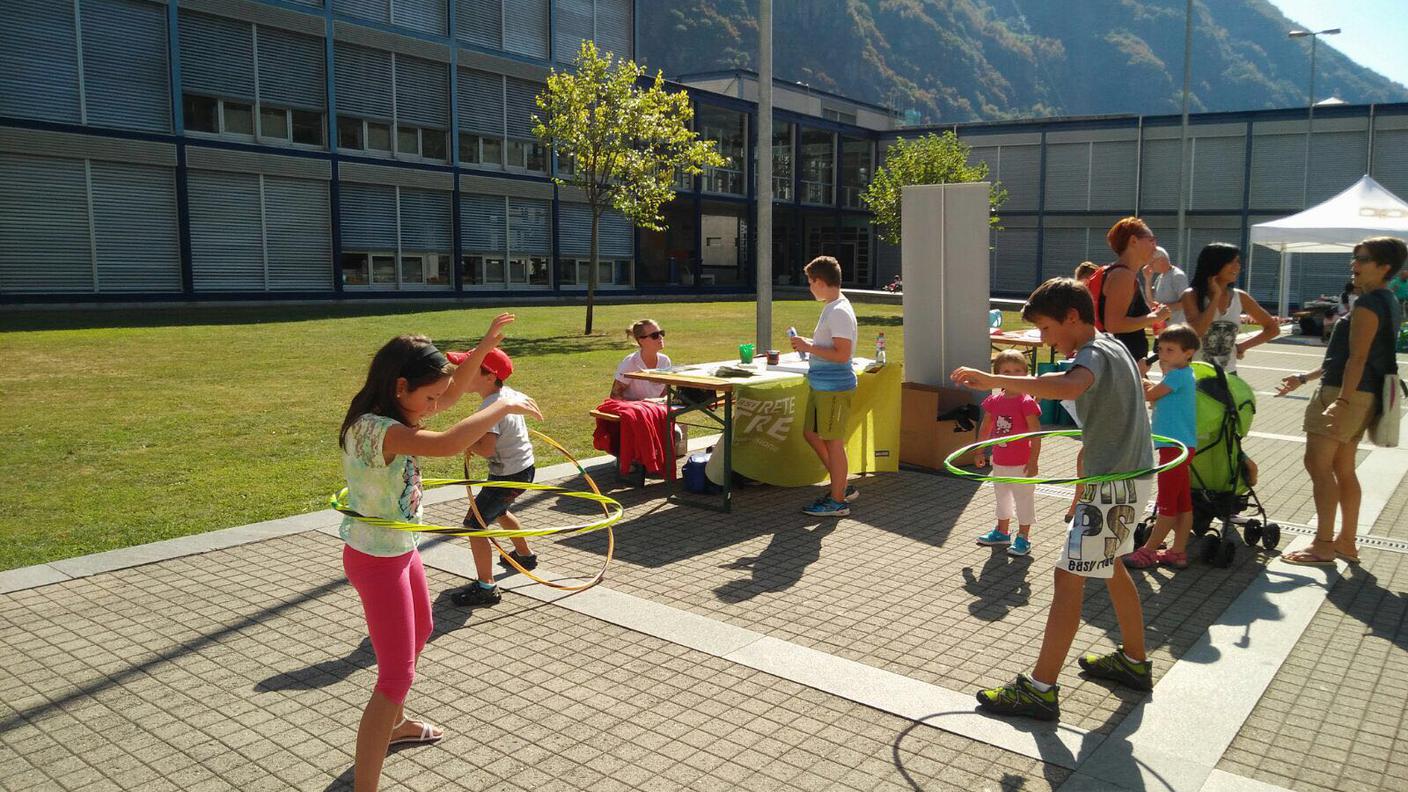 Hula Hop a Biasca con Rosy Nervi