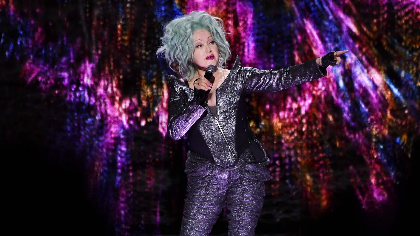 Cyndi Lauper.jpg
