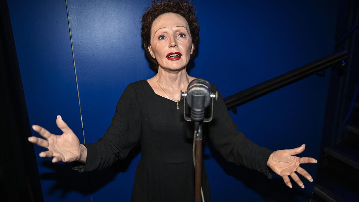  Edith Piaf