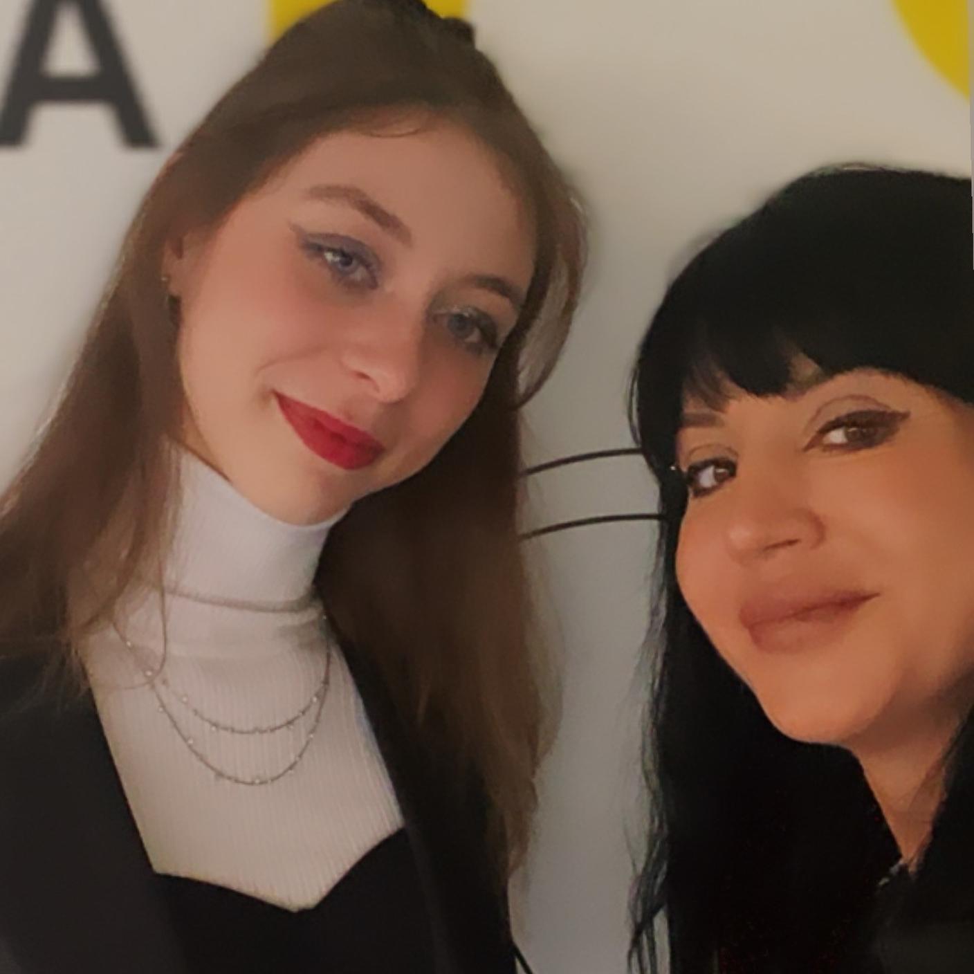 Zoya Adams (Sophia Stdler) - RSI Radiotelevisione svizzera