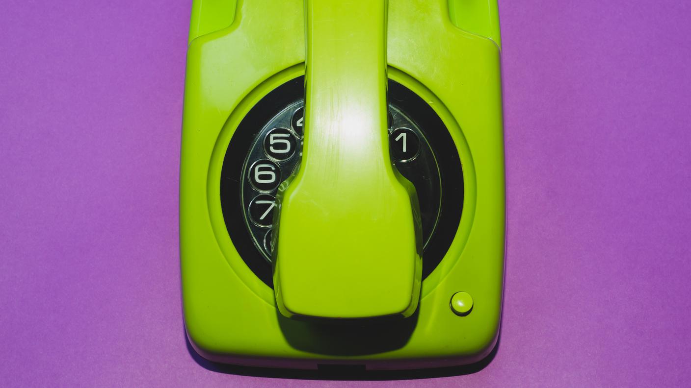 iStock-Telefono vintage, Vecchio, Antiquato, Analogico, Antico, Attrezzature e Dispositivi