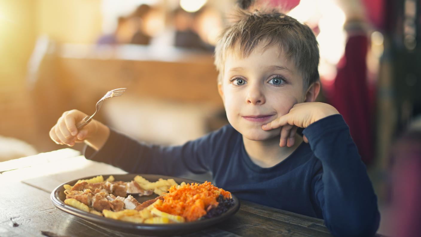 bambini al ristorante
