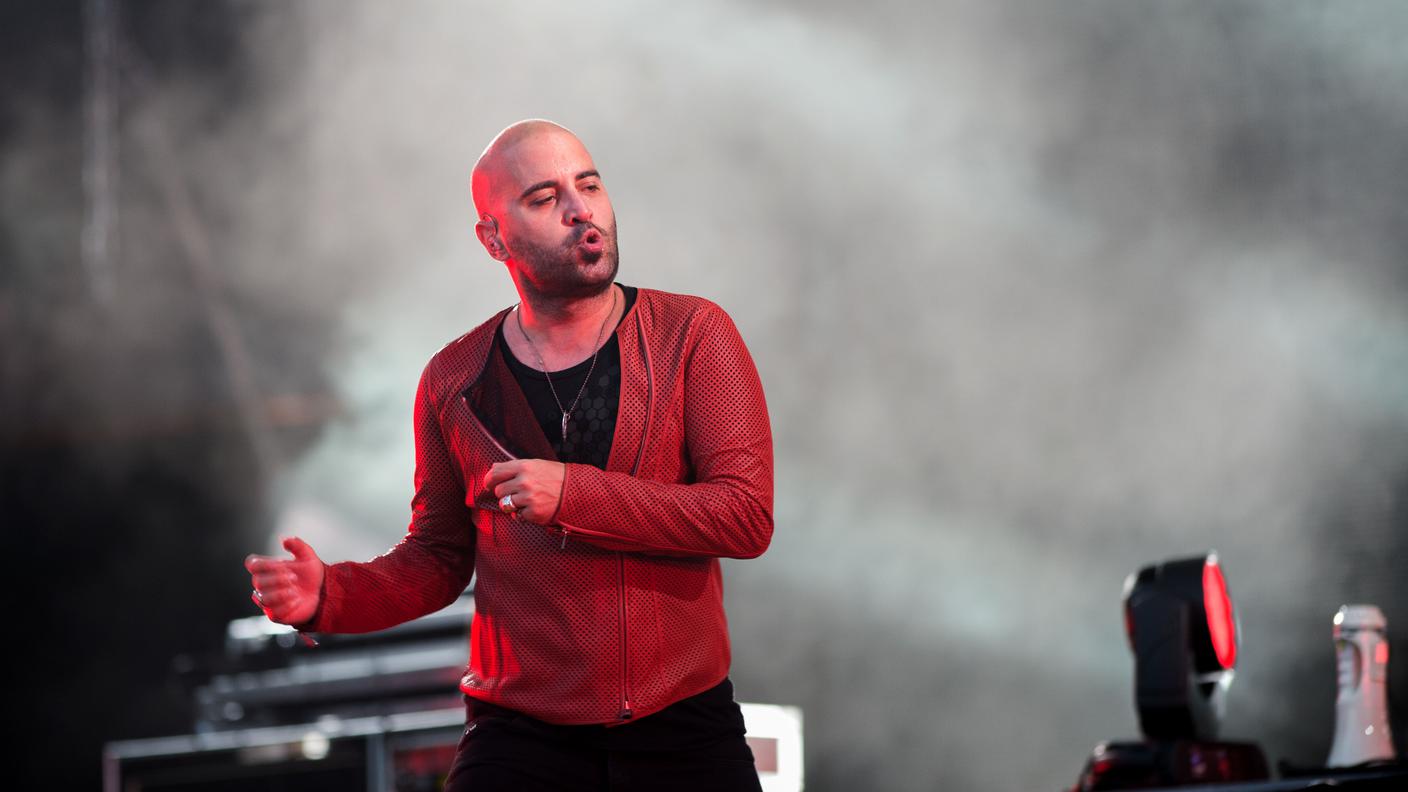 Il frontman dei Negramaro, Giuliano Sangiorgi