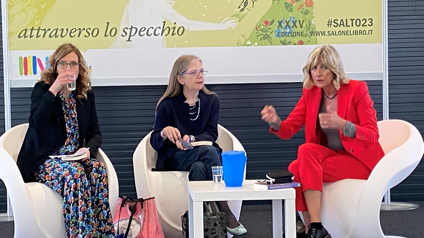 Il Salone del libro di Torino … attraversa lo specchio - Per i cento anni dalla nascita di Don Milani
