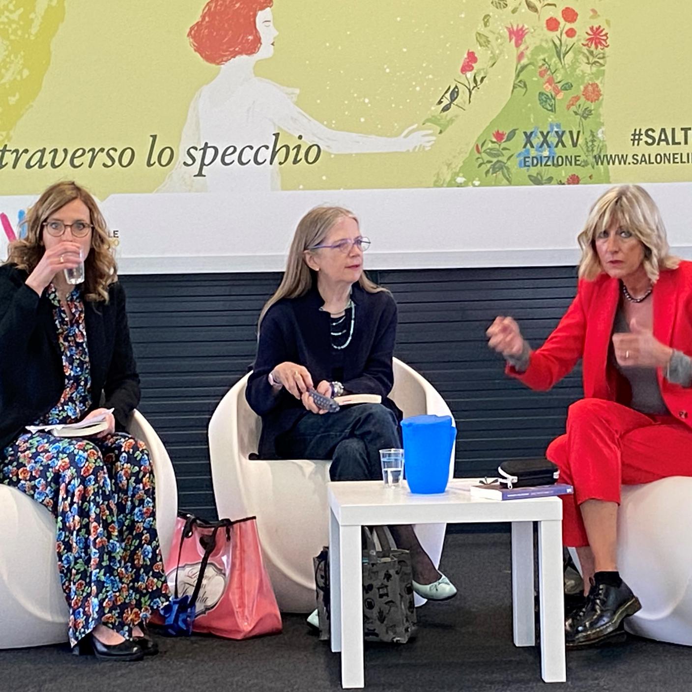 Il Salone del libro di Torino … attraversa lo specchio - Per i cento anni dalla nascita di Don Milani