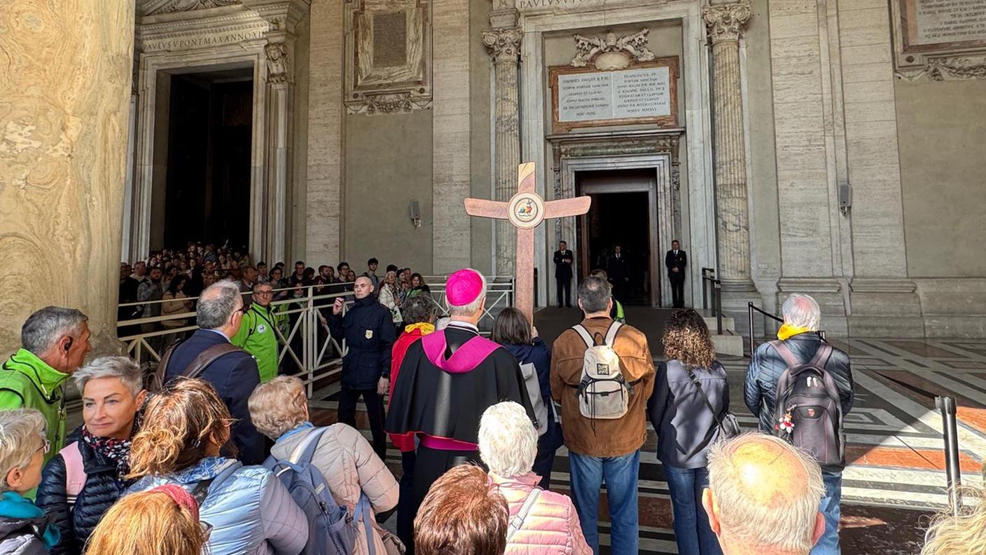 Porta Santa pellegrinaggio Lugano.jpeg