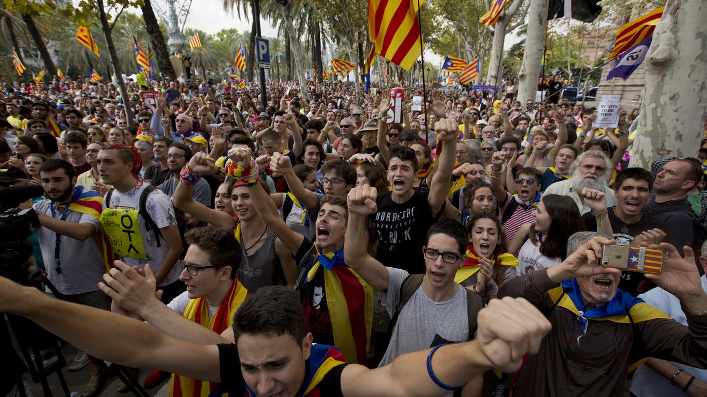 Manifestazione indipendentista a Barcellona.JPG
