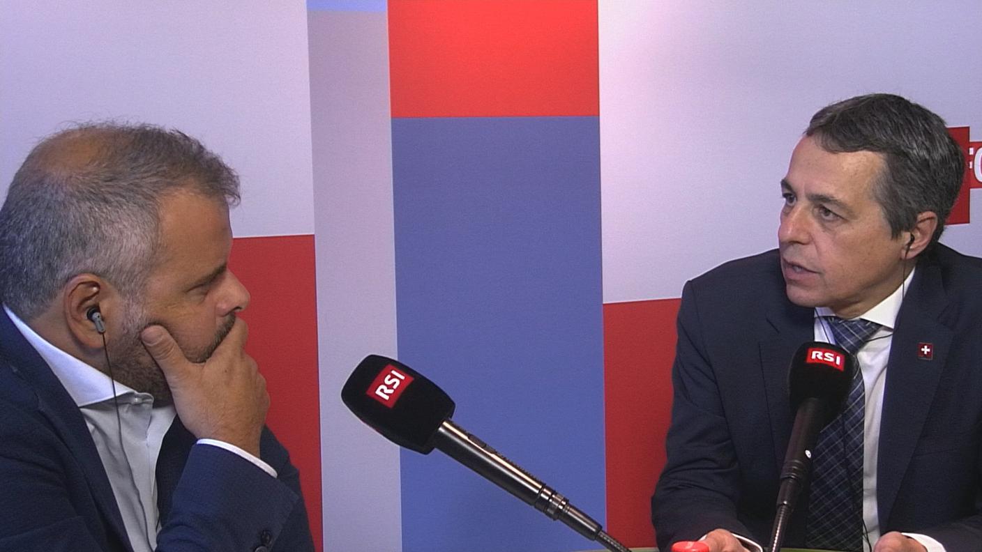 Giuseppe Bucci intervista Ignazio Cassis.JPG