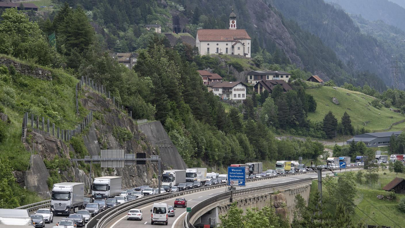 Coda al Gottardo.jpg