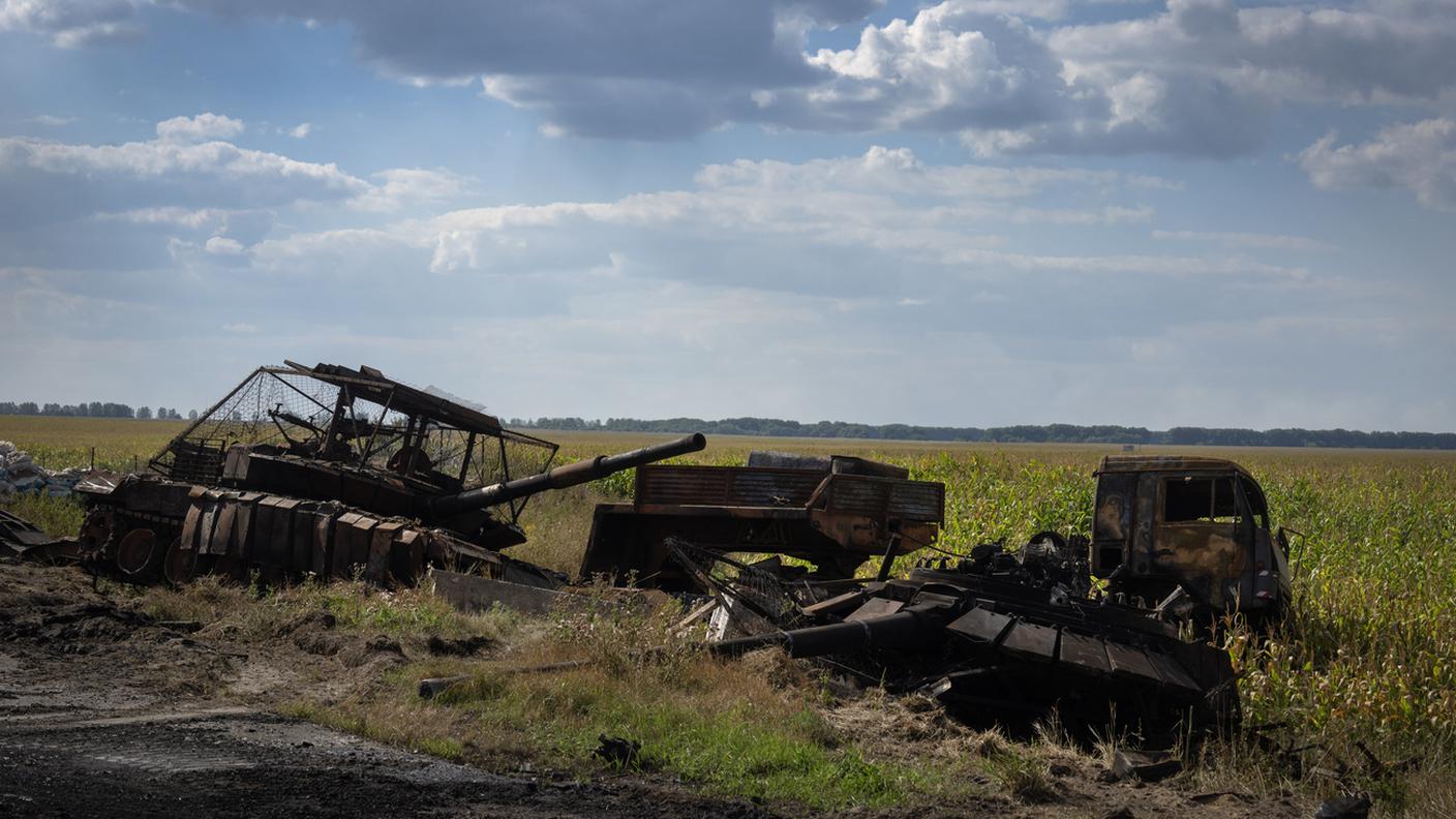 Ucraina rottami carri russi Kursk.jpg